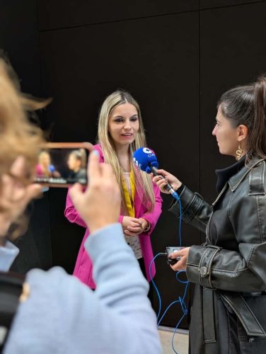 17192322-b217-4ab7-a038-519a192cb48f 2